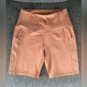 LegEnd Women's Biker Shorts With Pockets